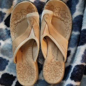 Womens sandals